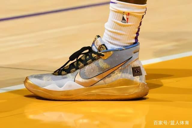 希尔德22分库里13分 勇士28记三分力克国王